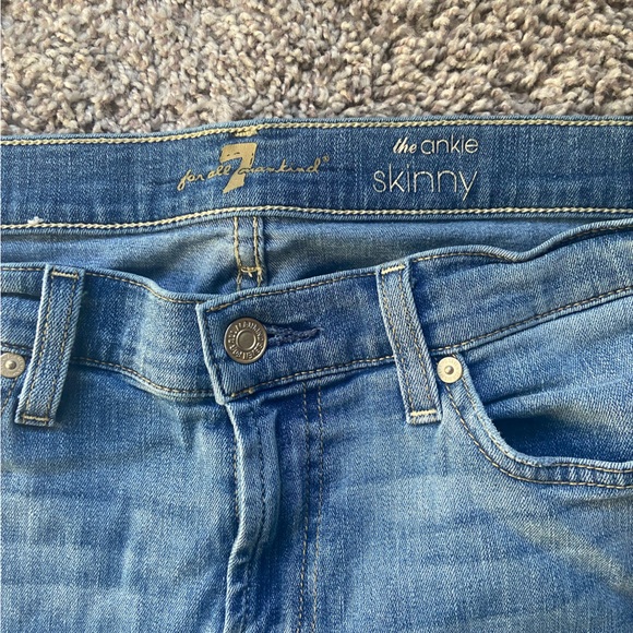7 for all Mankind Distressed “the ankle” skinny jeans - Picture 3 of 5